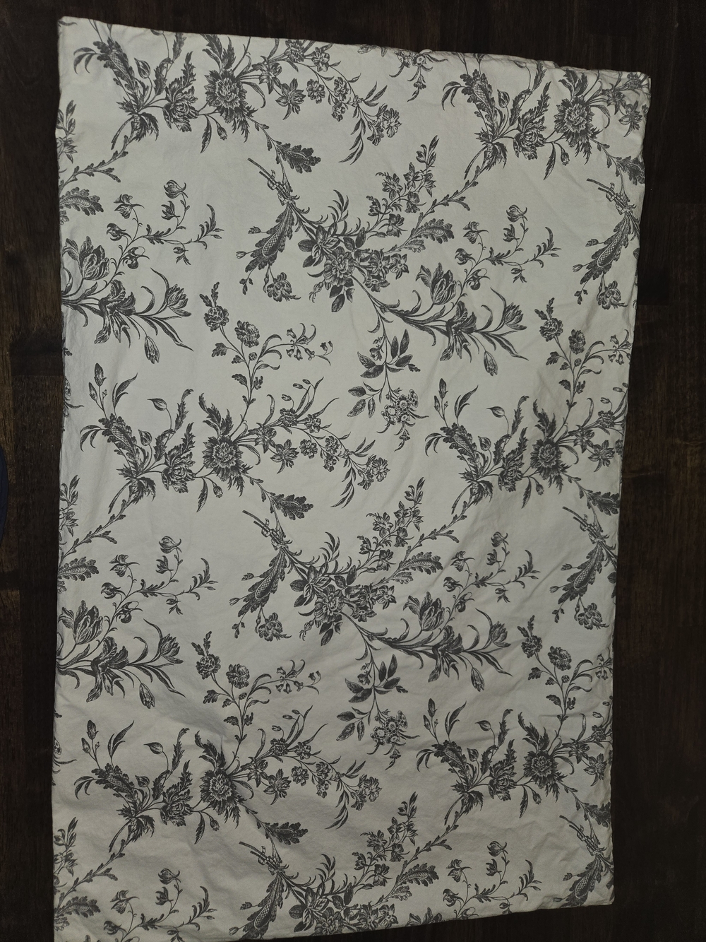 IKEA Black and White Floral Printed Queen Pillow Cases Set Of 2